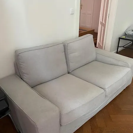 Large 3 Bedroom Family Apartment With Balcony Prague Exterior photo